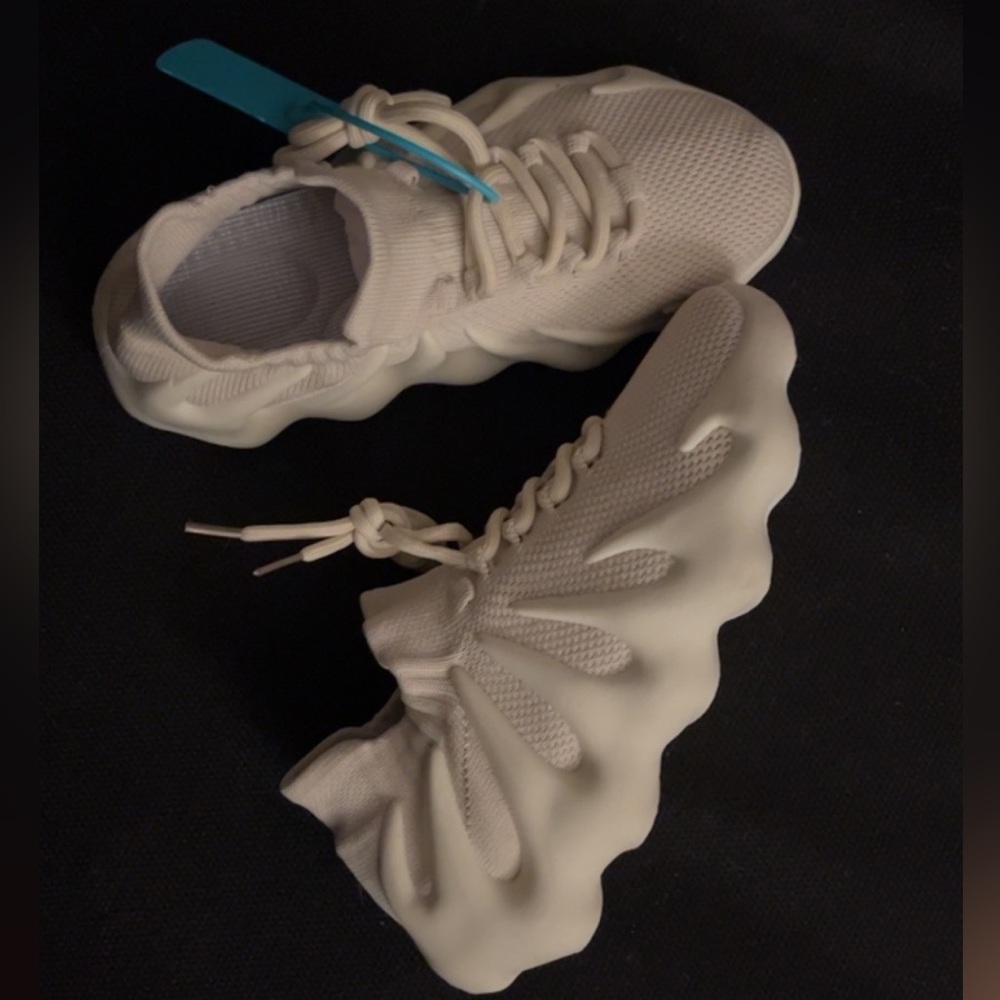 Foam sneakers